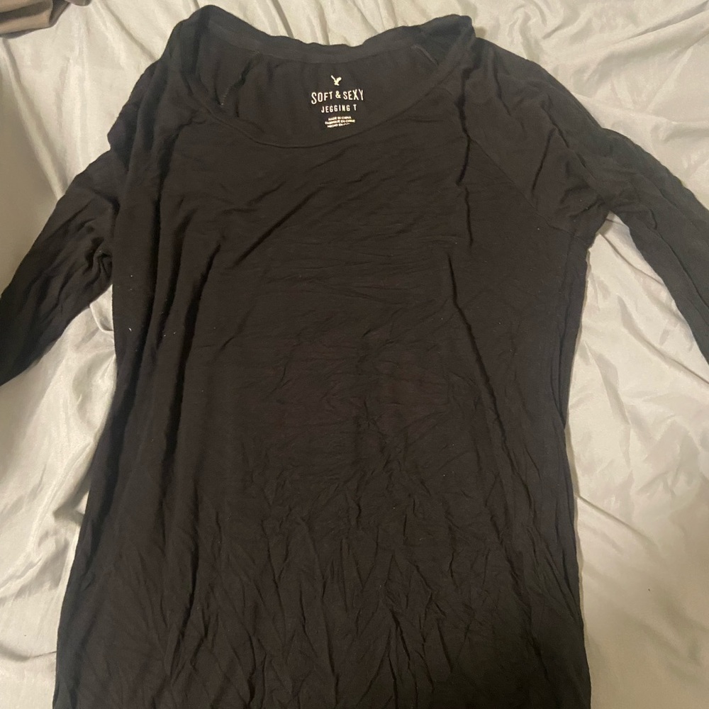 American Eagle Soft and Sexy Long Sleeve